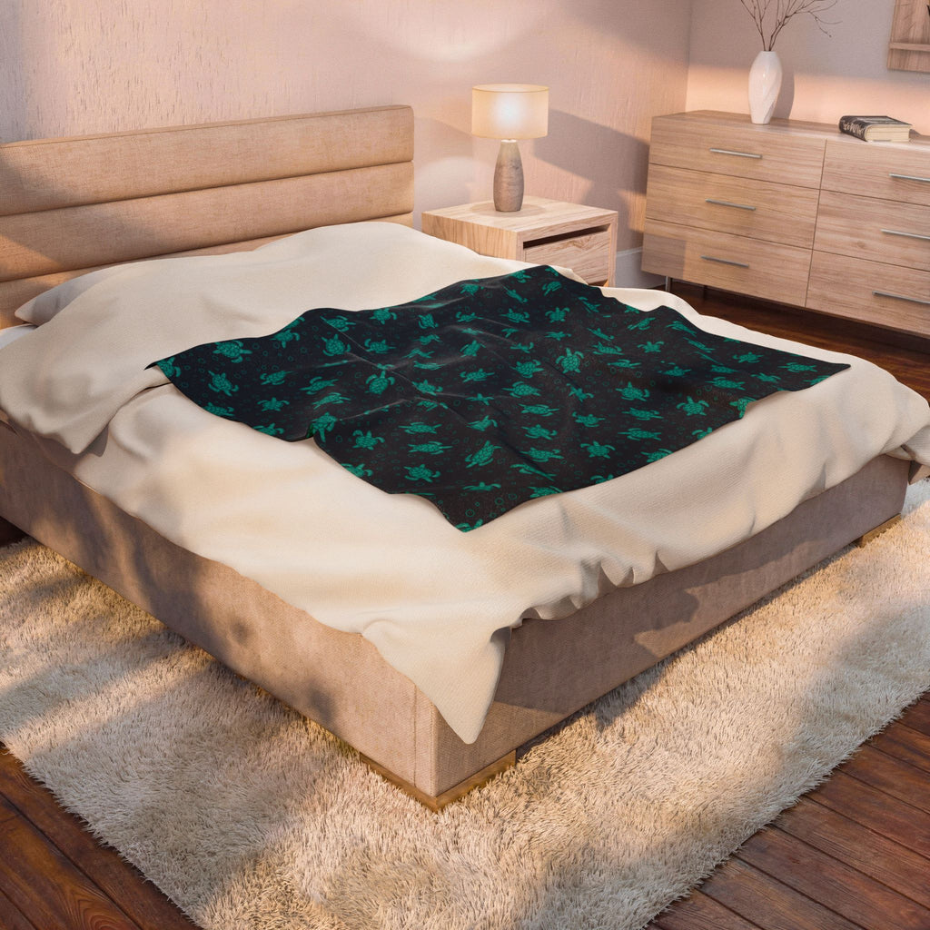 Sea Turtle Plush Blanket | Soft Velveteen Throw