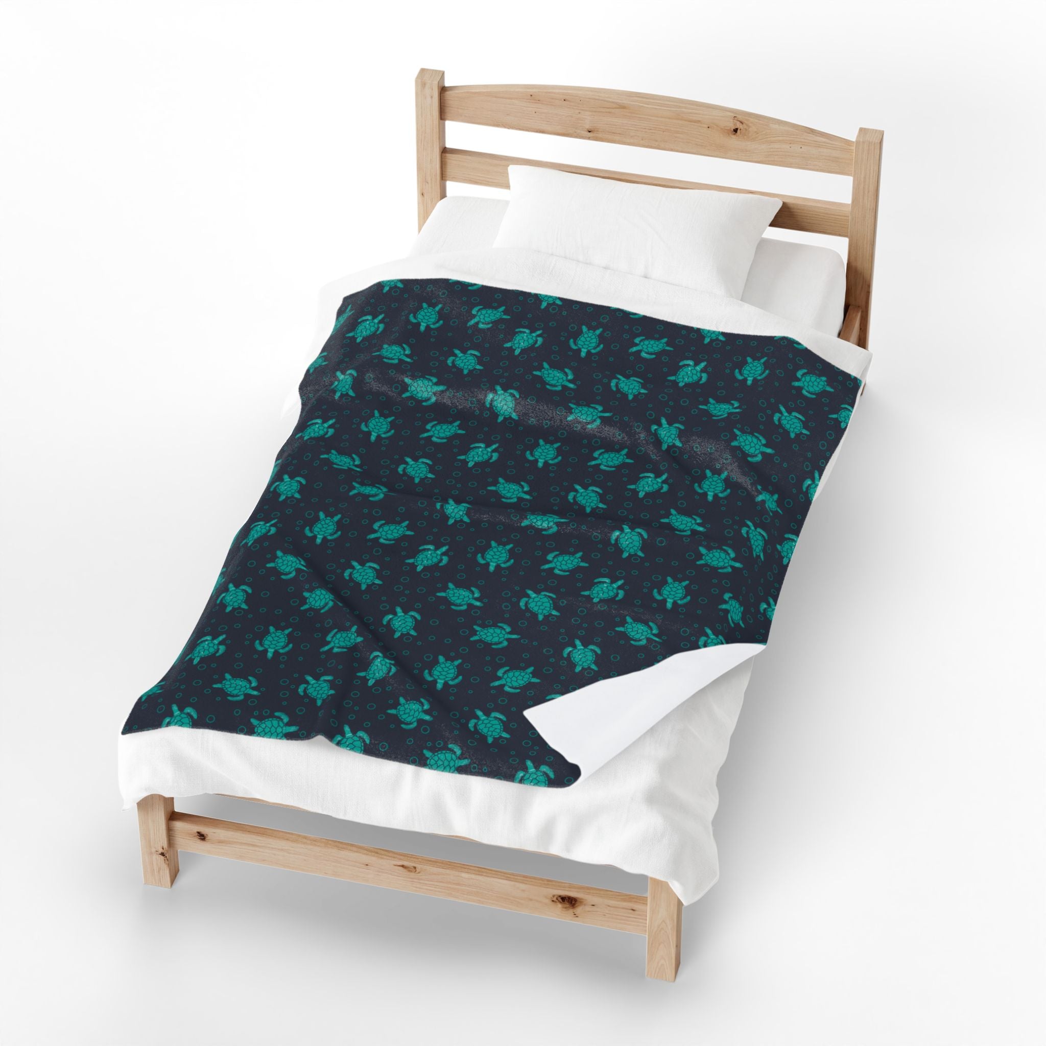 Sea Turtle Plush Blanket | Soft Velveteen Throw