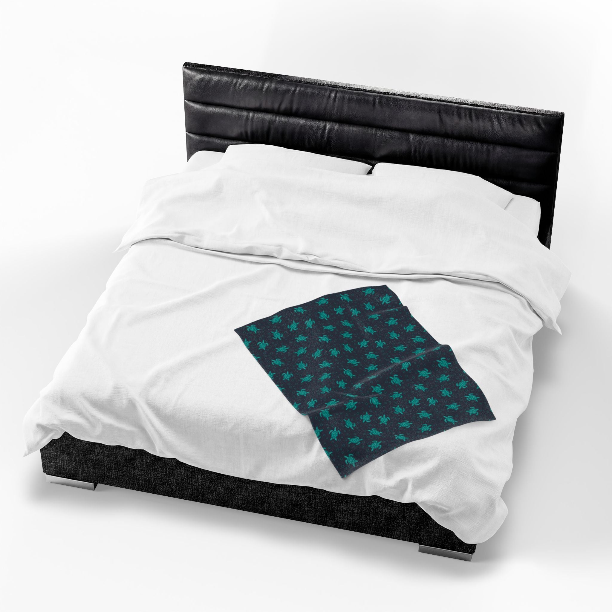 Sea Turtle Plush Blanket | Soft Velveteen Throw