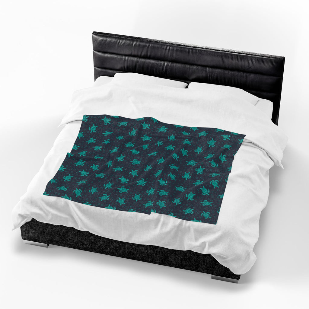 Sea Turtle Plush Blanket | Soft Velveteen Throw