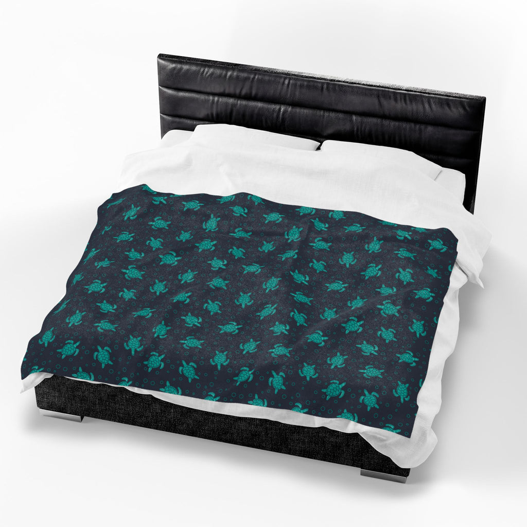 Sea Turtle Plush Blanket | Soft Velveteen Throw